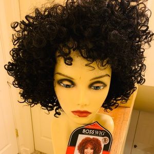 Bobbi Boss BUTTERCUP - M707 - Synthetic Wig